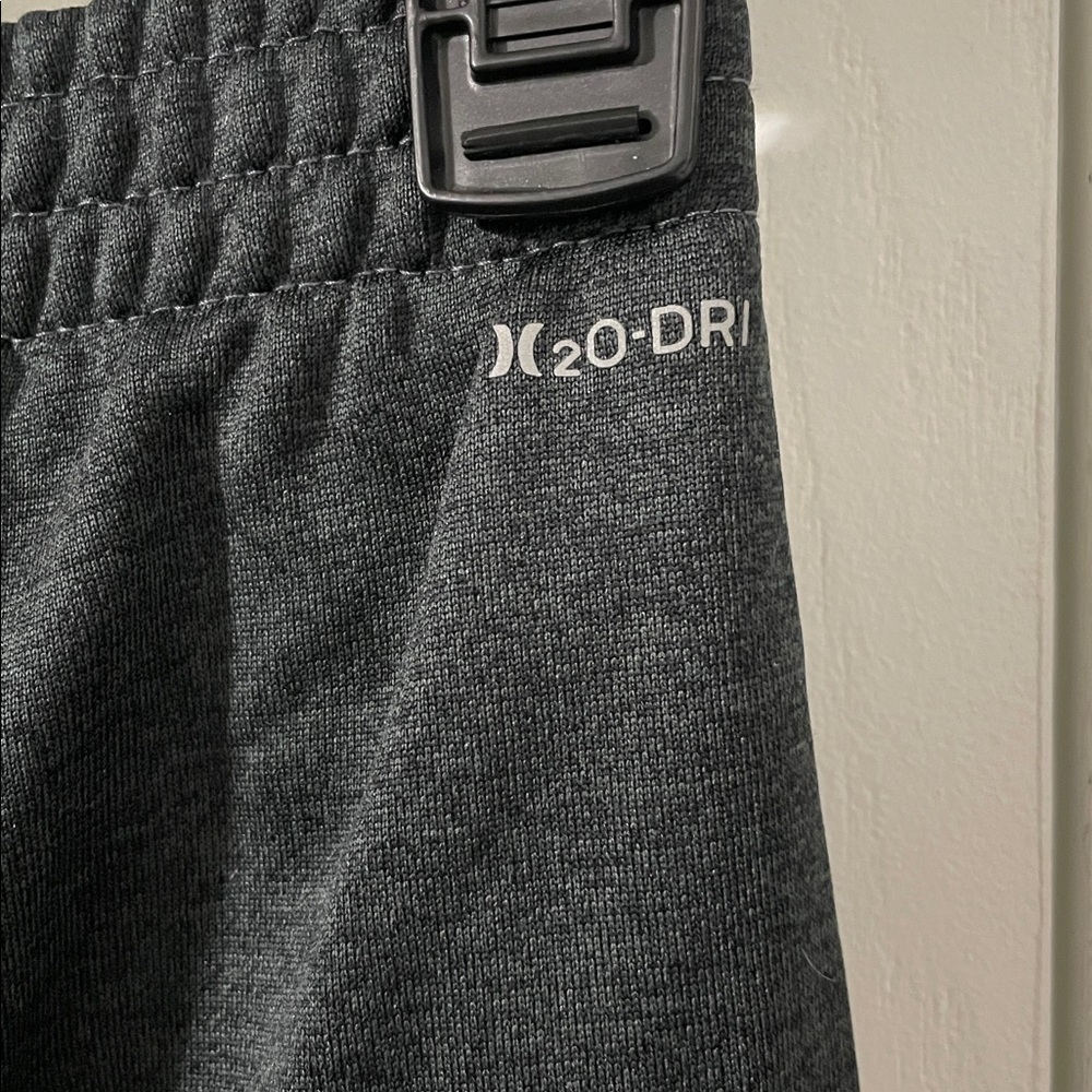 Hurley NWOT Kids Dark Gray Sweatpants with White Logo Size XL - Picture 6 of 9